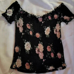 Heart & Hips Women's Smocked Floral Crop Top, Off The Shoulder, size medium